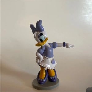 Daisy Duck Minnie’s Pet Shop Figurine
